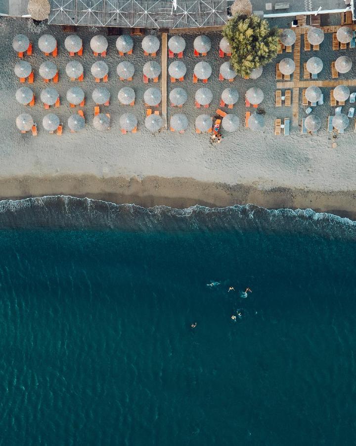 Suites De Luxe Katerina Kokkinos Pyrgos Dış mekan fotoğraf